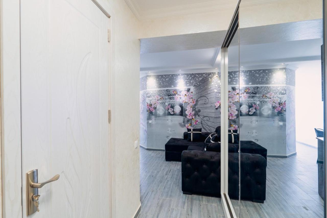 Orbi Beach Tower 2805 Батуми Екстериор снимка
