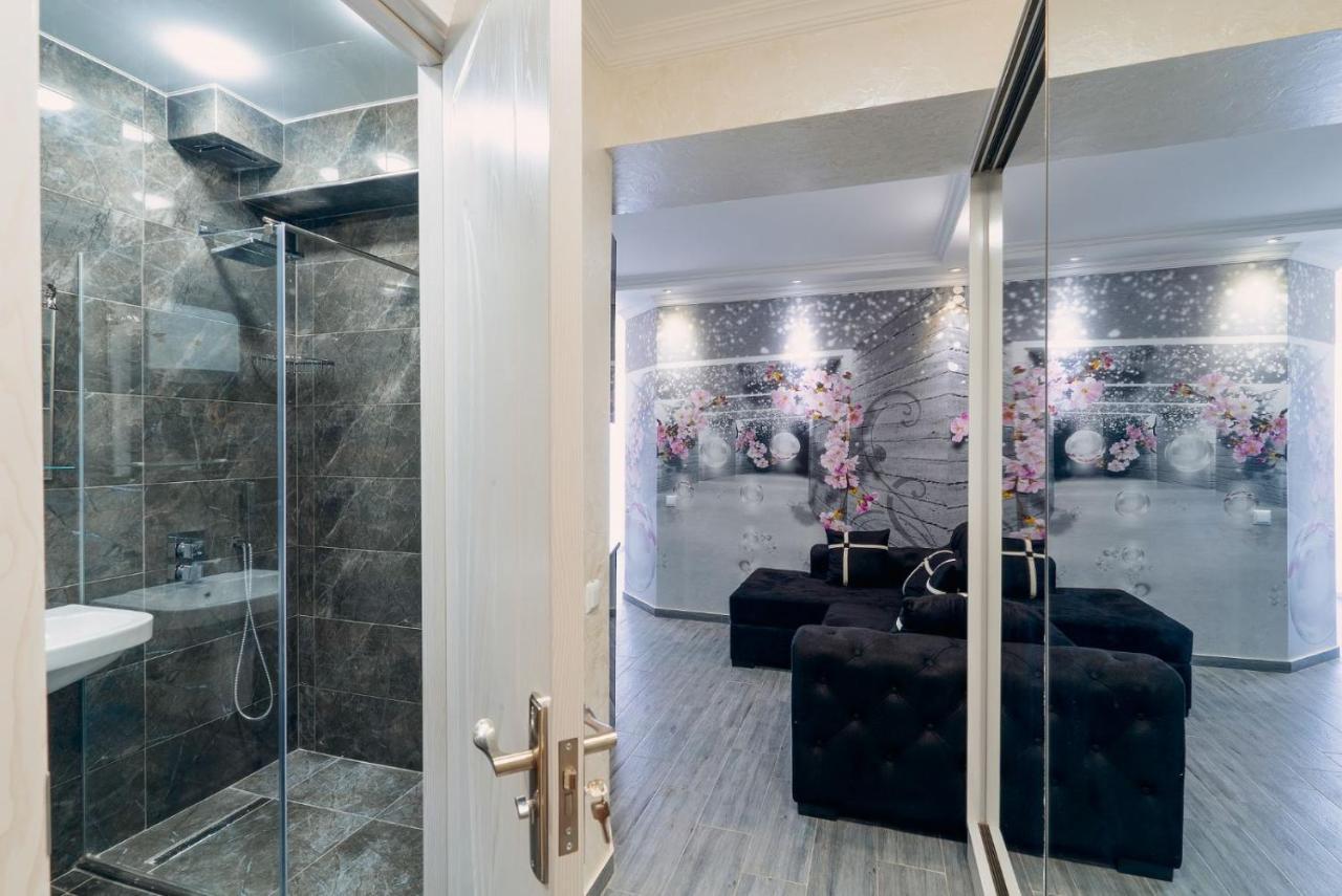 Orbi Beach Tower 2805 Батуми Екстериор снимка