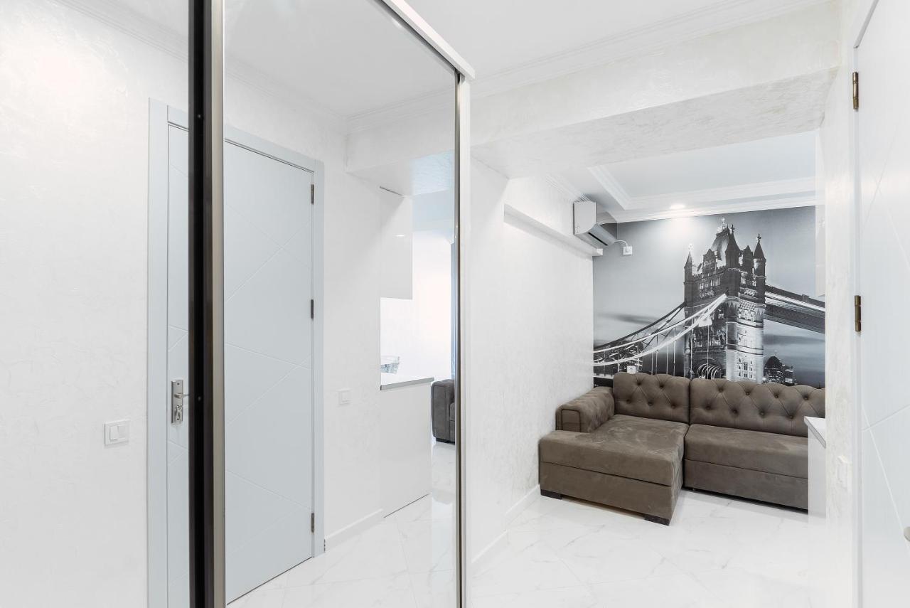 Orbi Beach Tower 2805 Батуми Екстериор снимка